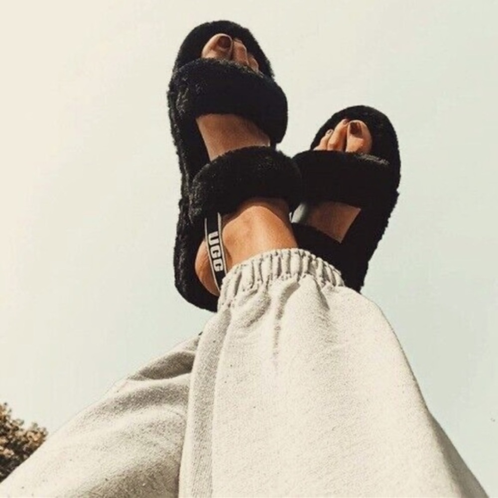 UGG ‘OH FLUFFITA’ CURLY SHEEPSKIN SLIDES